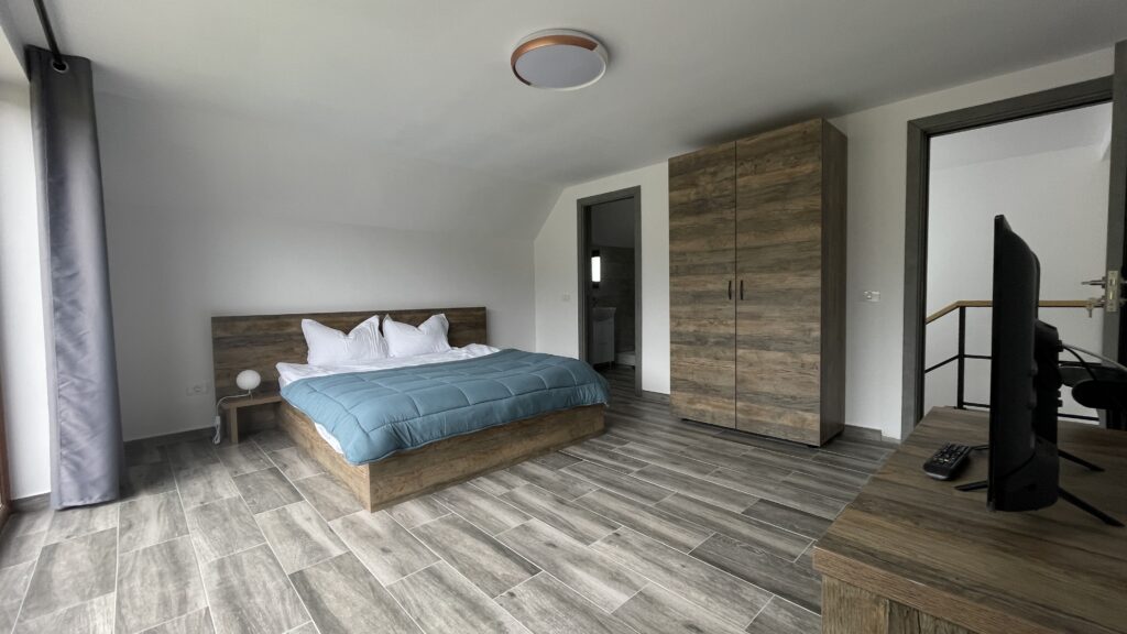 2024_09_17_17_36_IMG_4747